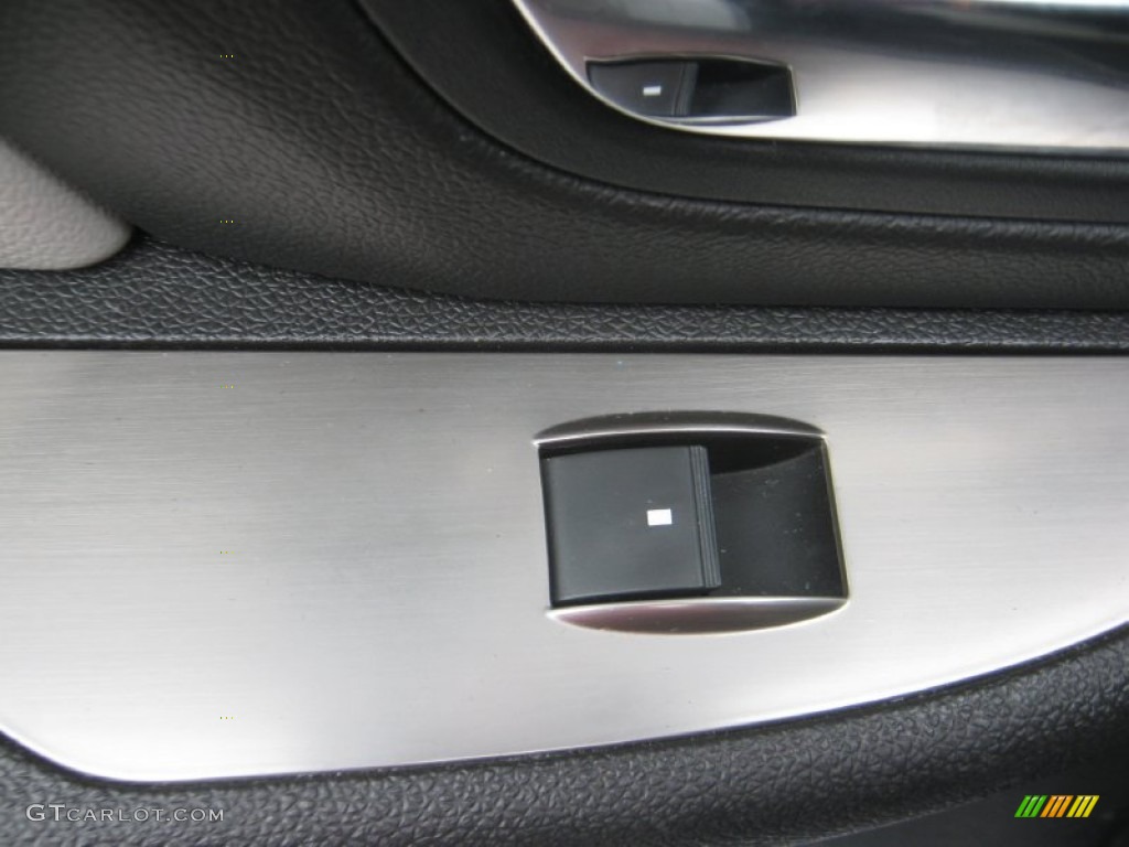 2007 Tahoe Z71 4x4 - Summit White / Light Titanium/Ebony photo #22