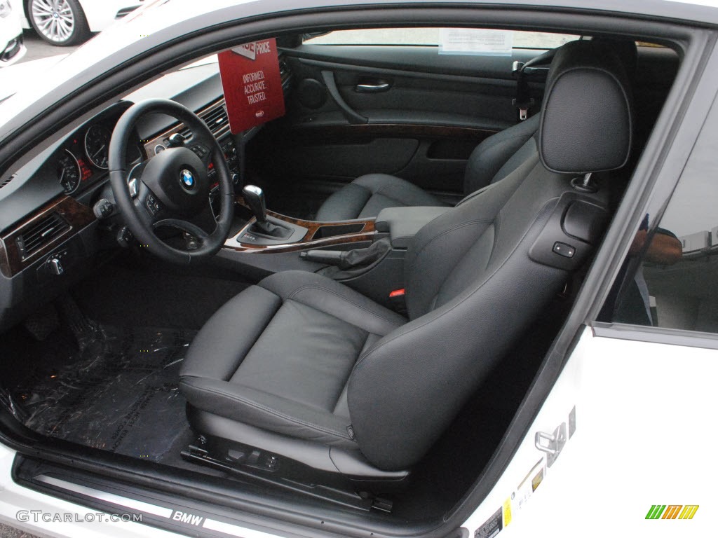 2010 3 Series 328i Coupe - Alpine White / Black photo #12