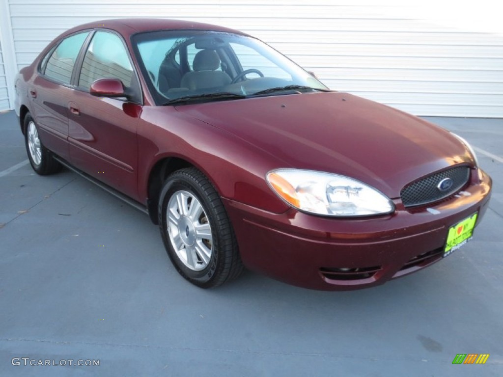 2005 Taurus SEL - Merlot Pearl Clearcoat / Medium/Dark Flint photo #1