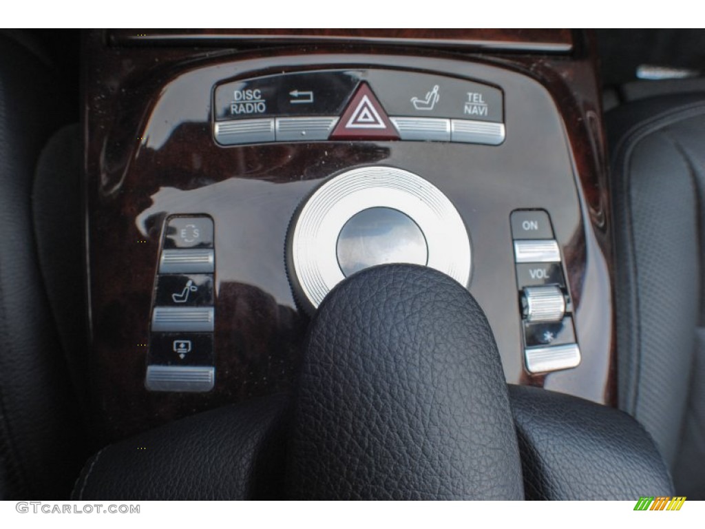 2011 Mercedes-Benz S 550 4Matic Sedan Controls Photo #73650460