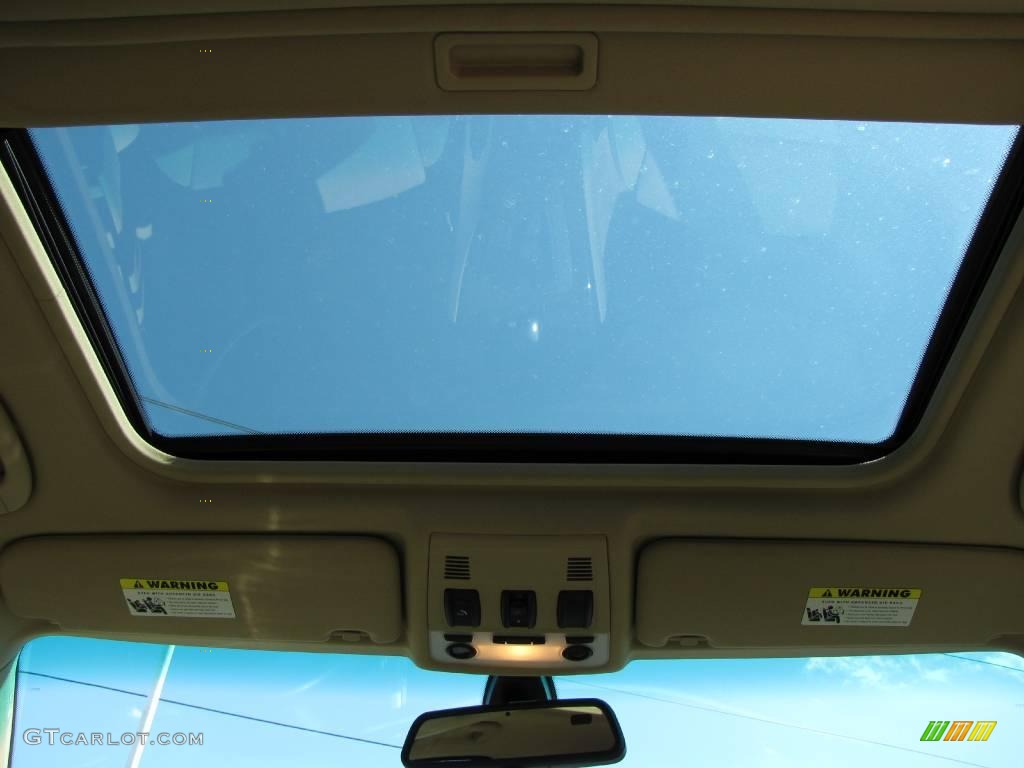 2006 3 Series 330i Sedan - Alpine White / Beige photo #22