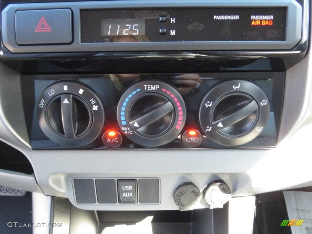 2013 Toyota Tacoma Prerunner Double Cab Controls Photo #73653197