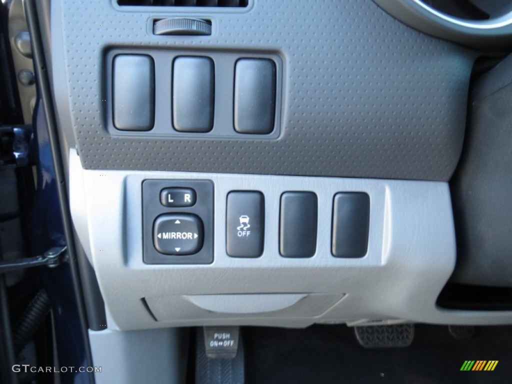 2013 Toyota Tacoma Prerunner Double Cab Controls Photo #73653294