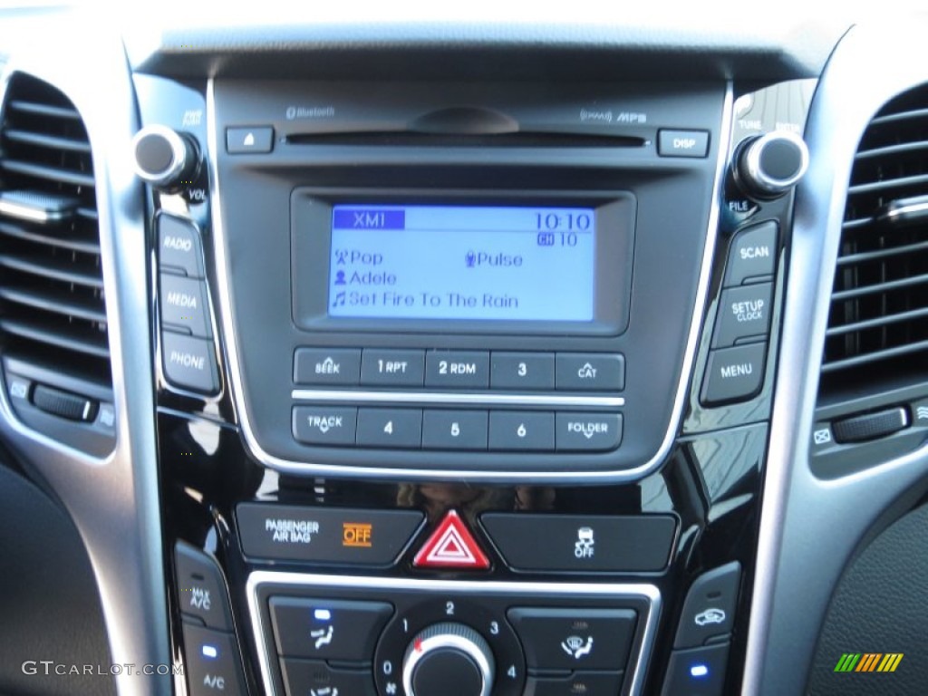 2013 Hyundai Elantra GT Controls Photo #73654560