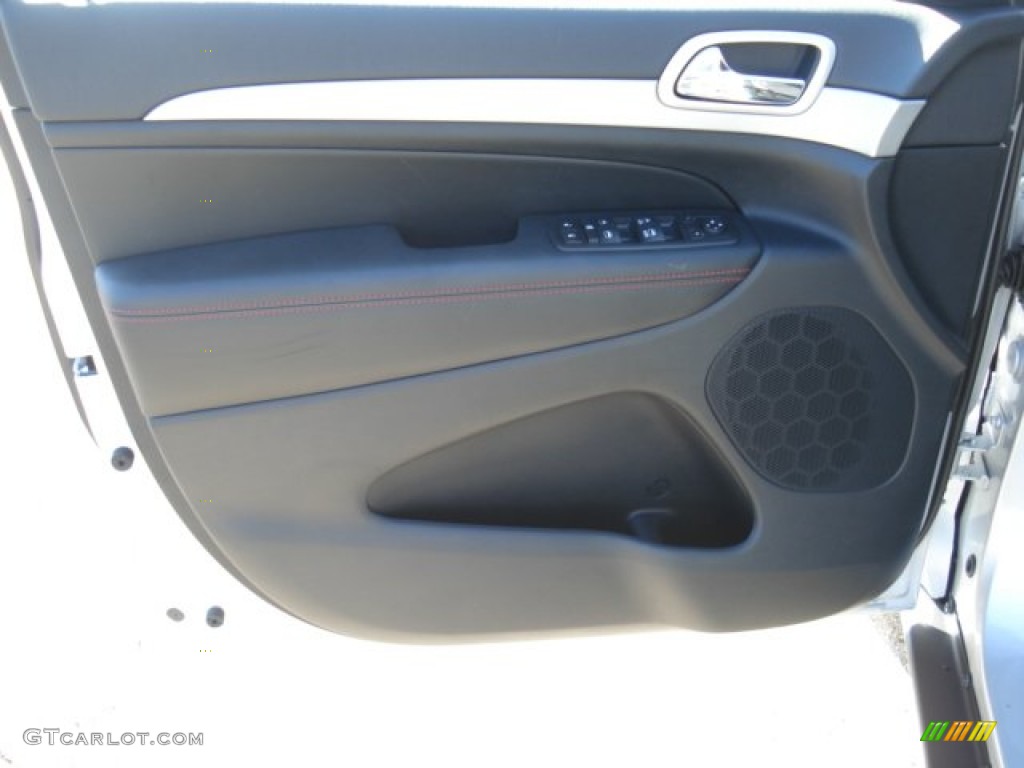 2013 Grand Cherokee Trailhawk 4x4 - Bright Silver Metallic / Trailhawk Black/Red Stitching photo #12