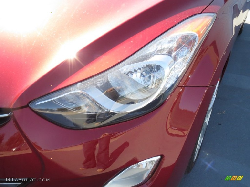 2013 Elantra Limited - Red / Beige photo #8