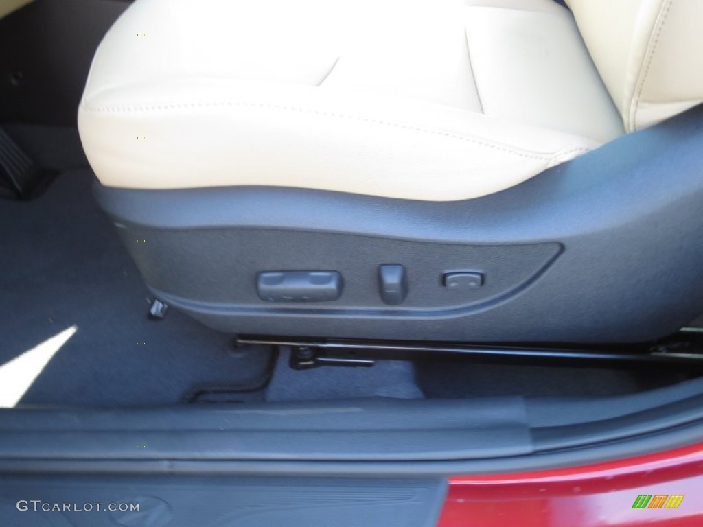 2013 Elantra Limited - Red / Beige photo #22