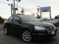 Black - Jetta SE Sedan Photo No. 1