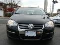 Black - Jetta SE Sedan Photo No. 2