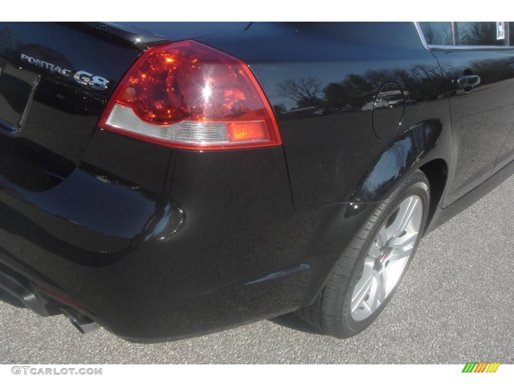 2009 G8 Sedan - Panther Black / Onyx photo #4