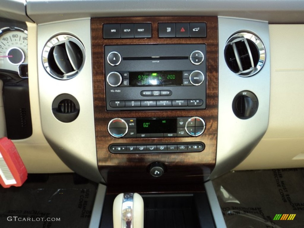 2012 Ford Expedition XLT Controls Photos