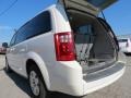 Stone White - Grand Caravan SE Photo No. 15