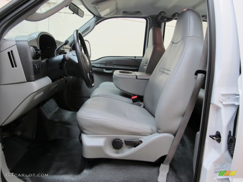 Medium Flint Interior 2006 Ford F350 Super Duty XL Crew Cab 4x4 Photo #73667043
