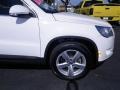 Candy White - Tiguan Wolfsburg Edition Photo No. 15