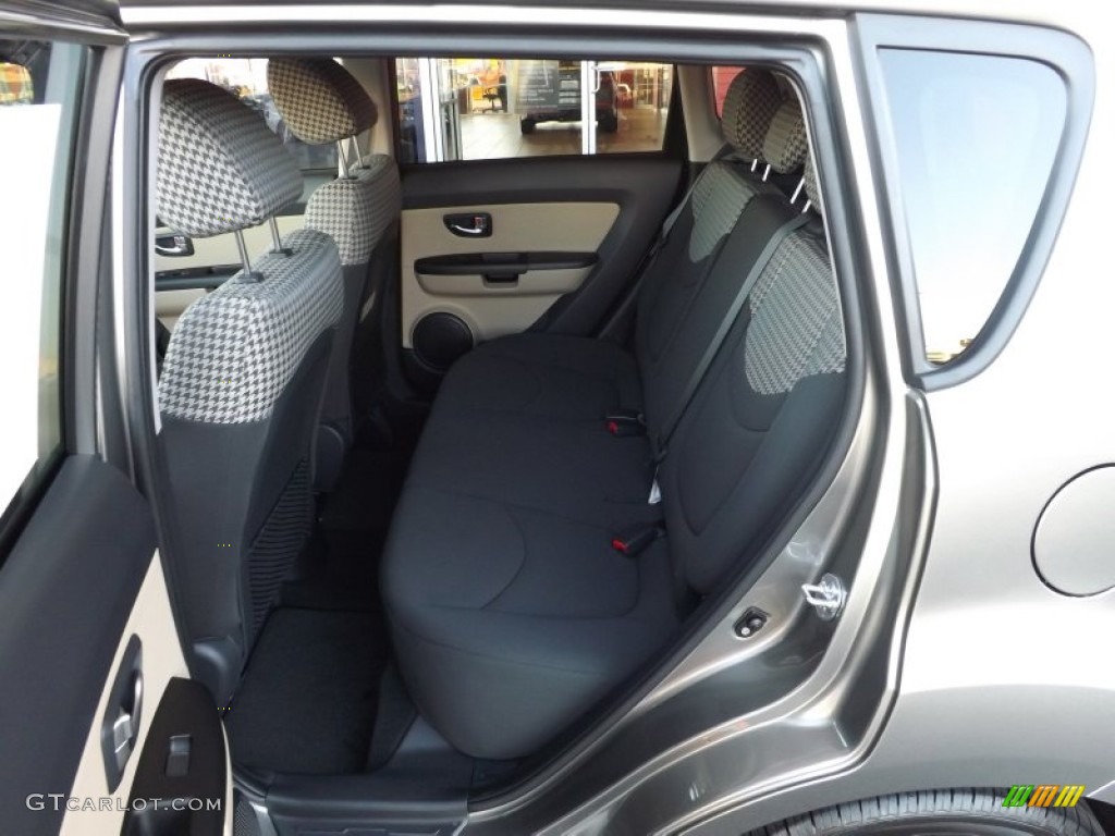 2013 Kia Soul ! Rear Seat Photo #73668633