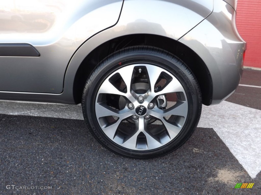 2013 Kia Soul ! Wheel Photo #73668745