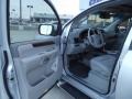 Silver Indulgence - QX 56 Photo No. 12