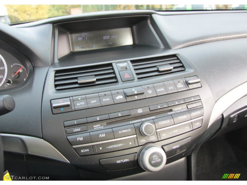 2008 Honda Accord EX-L Sedan Controls Photo #73675893