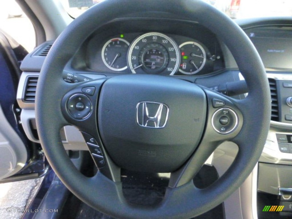 2013 Accord LX Sedan - Obsidian Blue Pearl / Gray photo #17