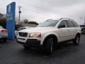 Ice White - XC90 V8 AWD Photo No. 28