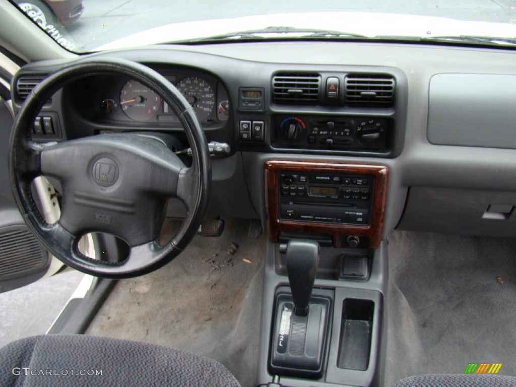 1999 Honda Passport LX Gray Dashboard Photo #73678170
