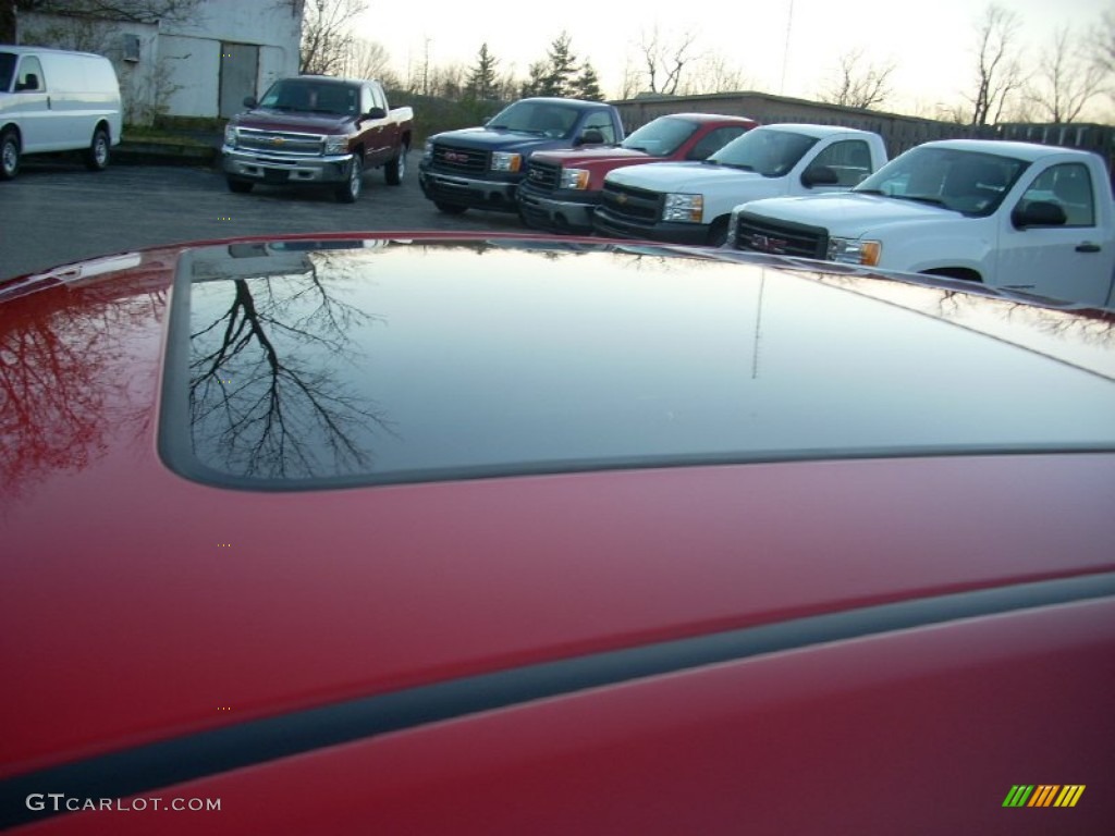2011 Impala LT - Victory Red / Ebony photo #6