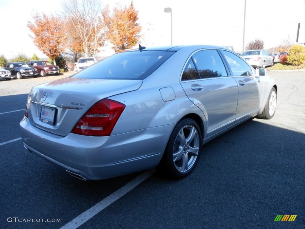 2013 S 550 4Matic Sedan - Iridium Silver Metallic / Black photo #7