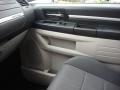 Stone White - Grand Caravan SXT Photo No. 19