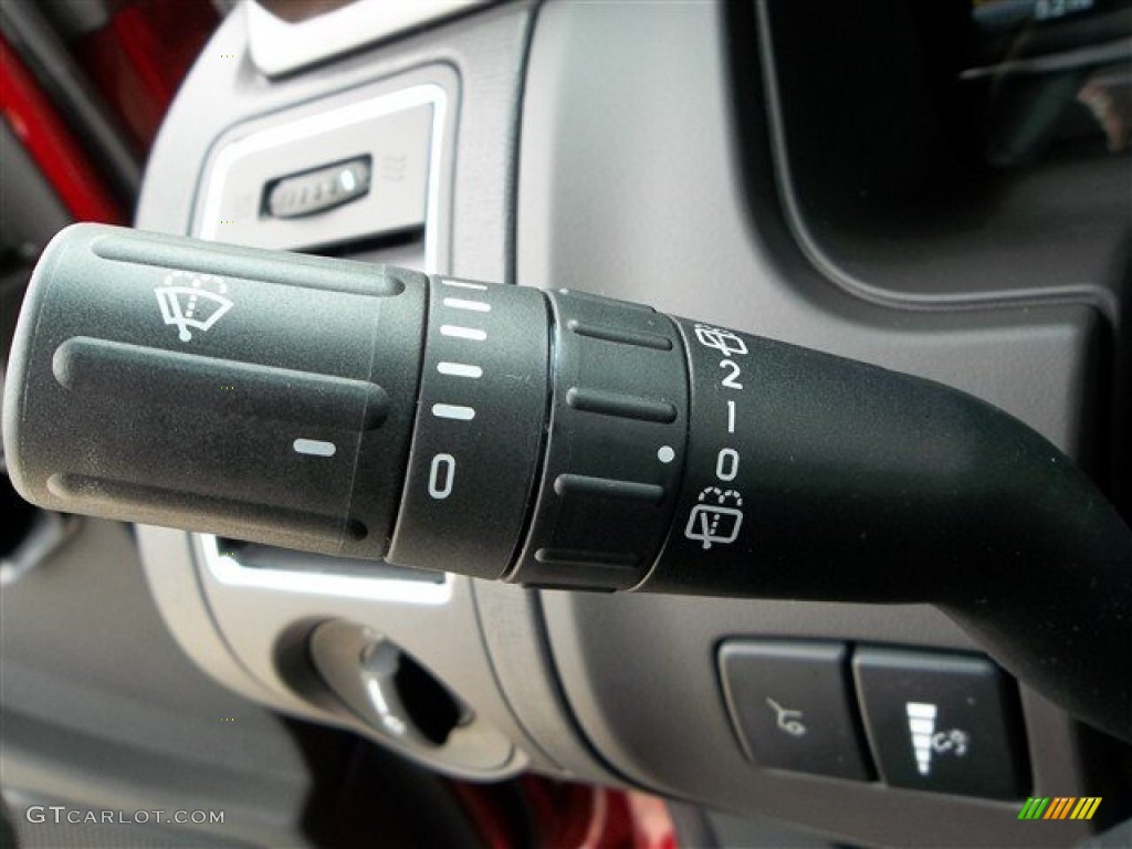 2013 Ford Flex SEL Controls Photo #73687160