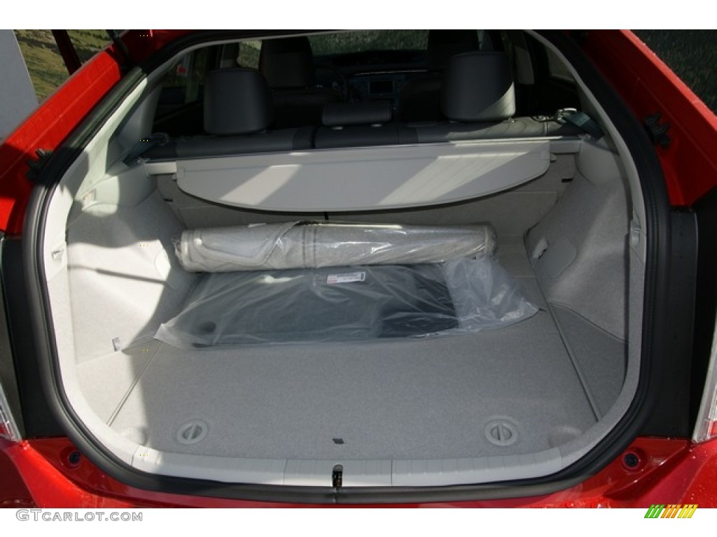 2013 Toyota Prius Four Hybrid Trunk Photo #73687590