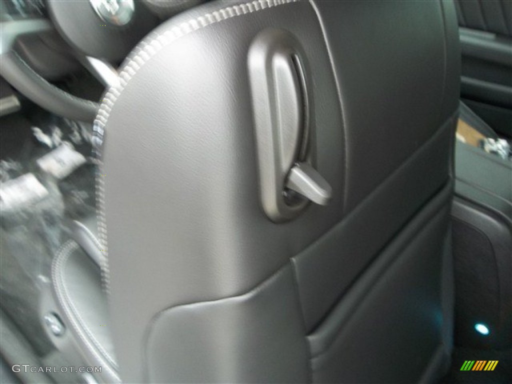 2013 Mustang GT Premium Coupe - Ingot Silver Metallic / Charcoal Black photo #27
