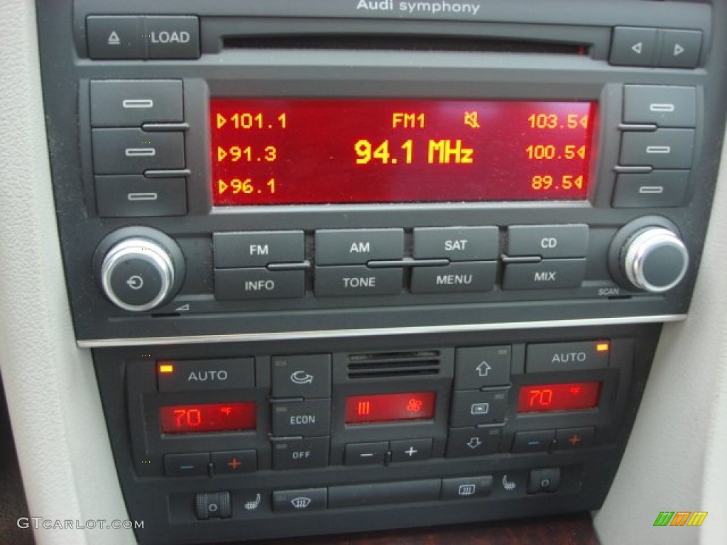 2007 Audi A4 3.2 quattro Avant Audio System Photos