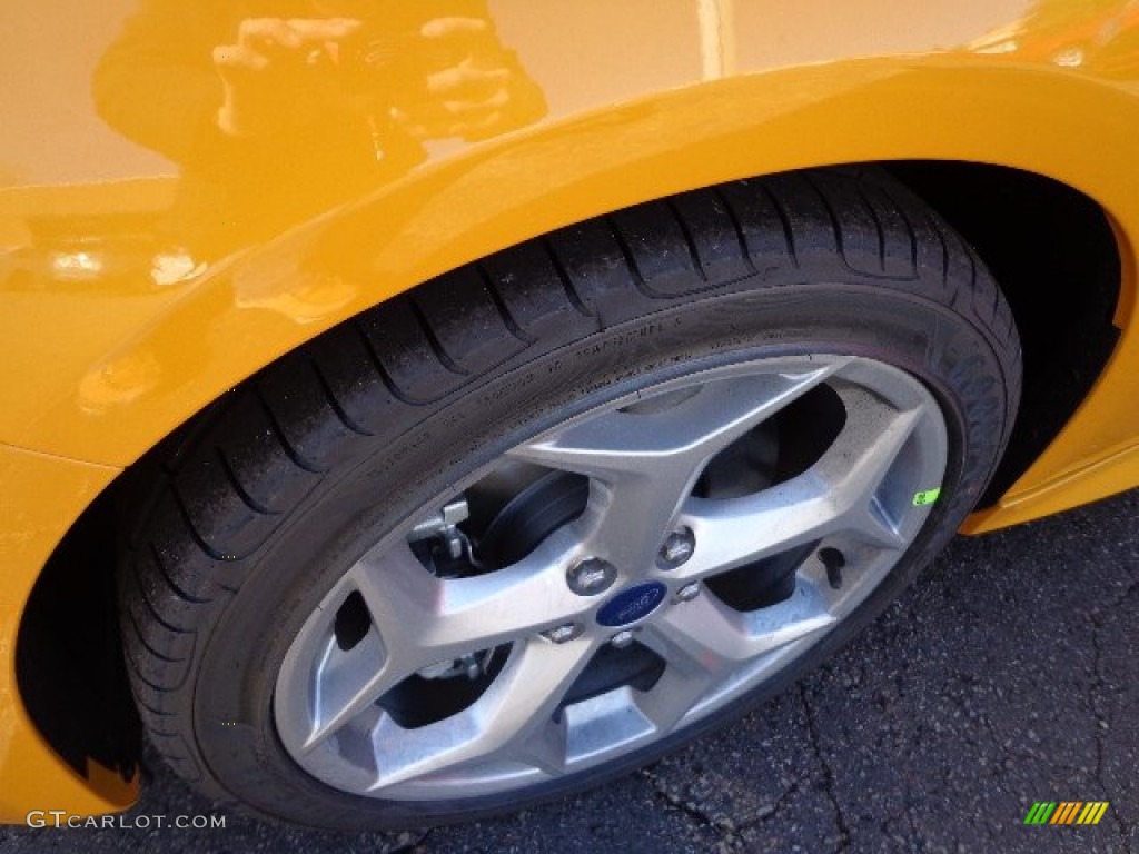 2013 Focus ST Hatchback - Tangerine Scream Tri-Coat / ST Charcoal Black photo #7