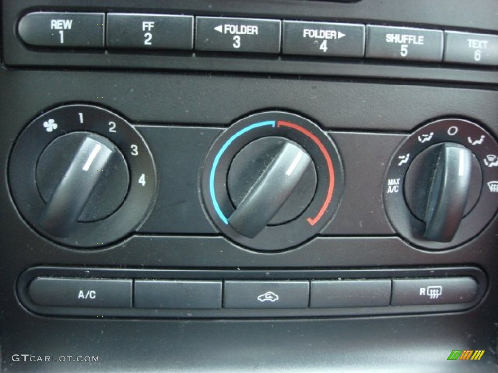 2005 Ford Mustang GT Premium Coupe Controls Photo #73690494