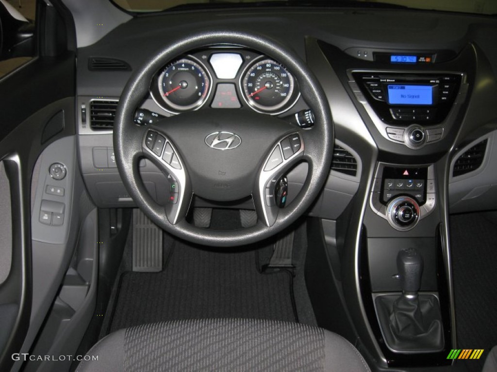 2013 Elantra Coupe GS - Monaco White / Gray photo #21