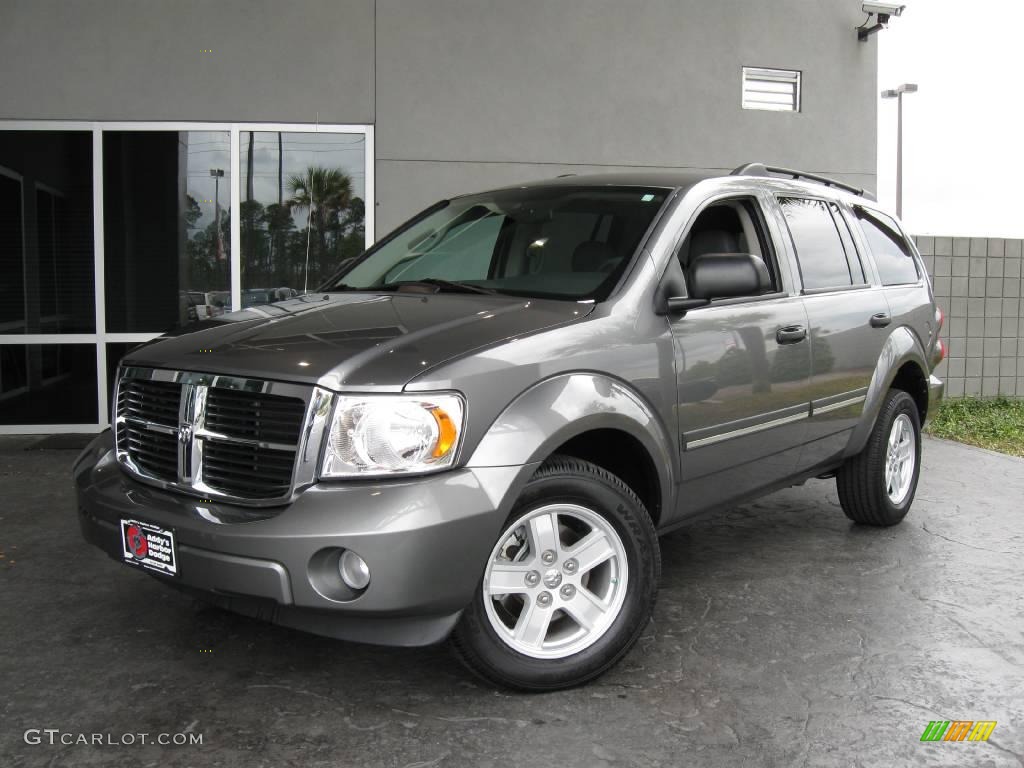 2007 Durango SLT 4x4 - Mineral Gray Metallic / Dark Slate Gray/Light Slate Gray photo #1