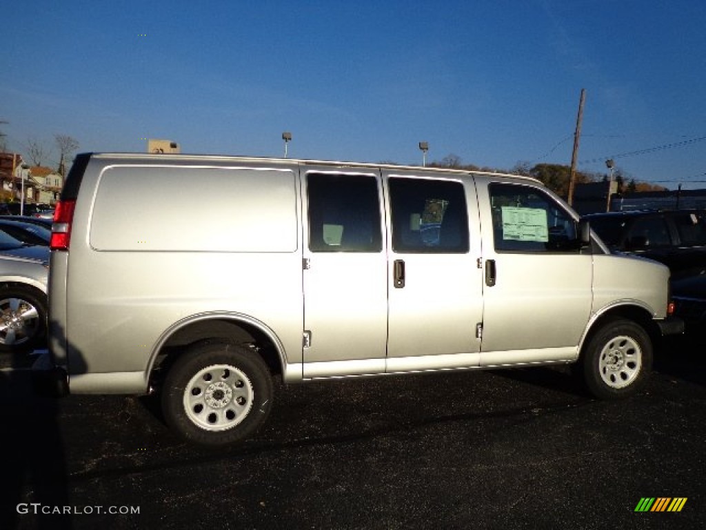 Sheer Silver Metallic 2013 Chevrolet Express 1500 Cargo Van Exterior Photo #73692273
