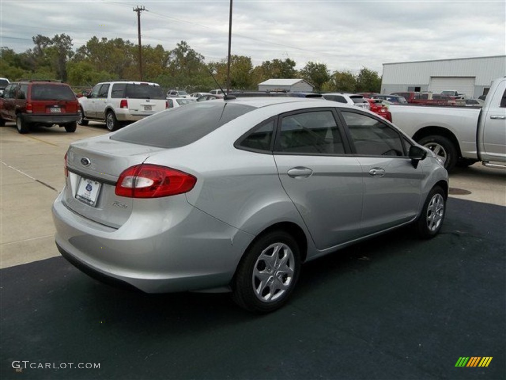 2013 Fiesta S Sedan - Ingot Silver / Charcoal Black/Light Stone photo #9