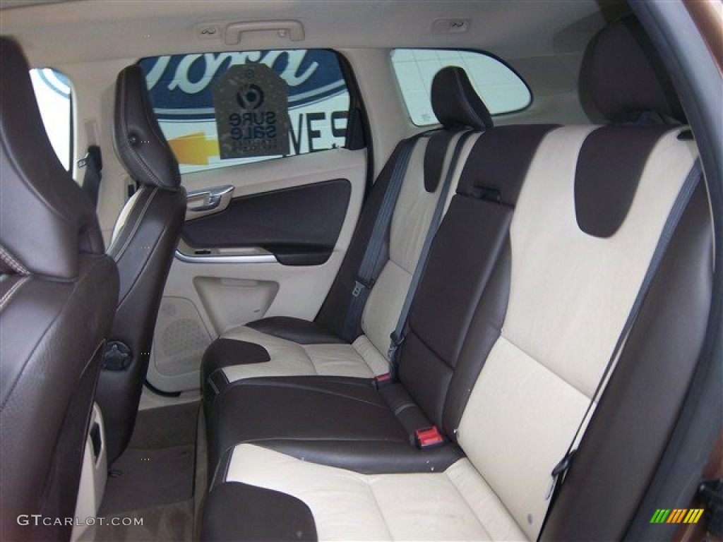 2010 Volvo XC60 3.2 AWD Rear Seat Photos