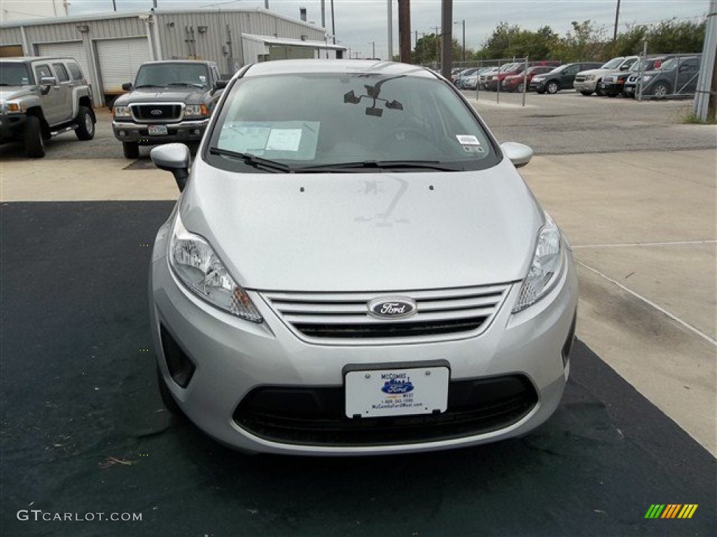 2013 Fiesta S Sedan - Ingot Silver / Charcoal Black/Light Stone photo #15