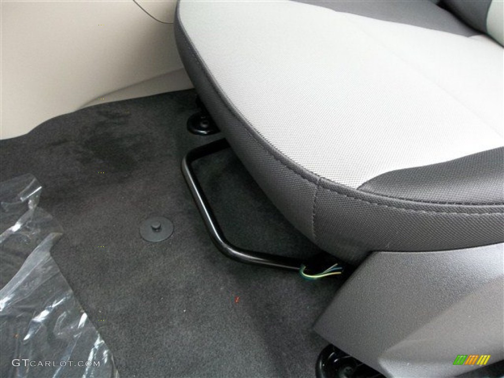 2013 Fiesta S Sedan - Ingot Silver / Charcoal Black/Light Stone photo #19