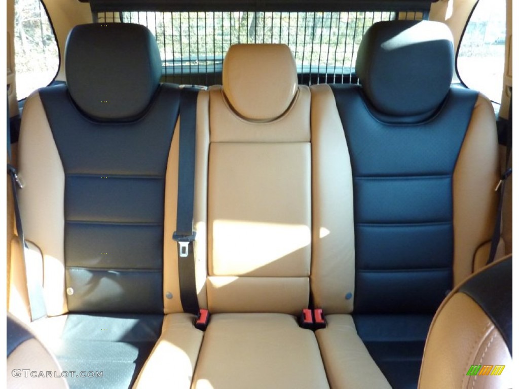 2006 Porsche Cayenne S Titanium Rear Seat Photo #73693455