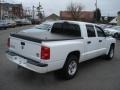 2008 Bright White Dodge Dakota SLT Crew Cab 4x4  photo #6