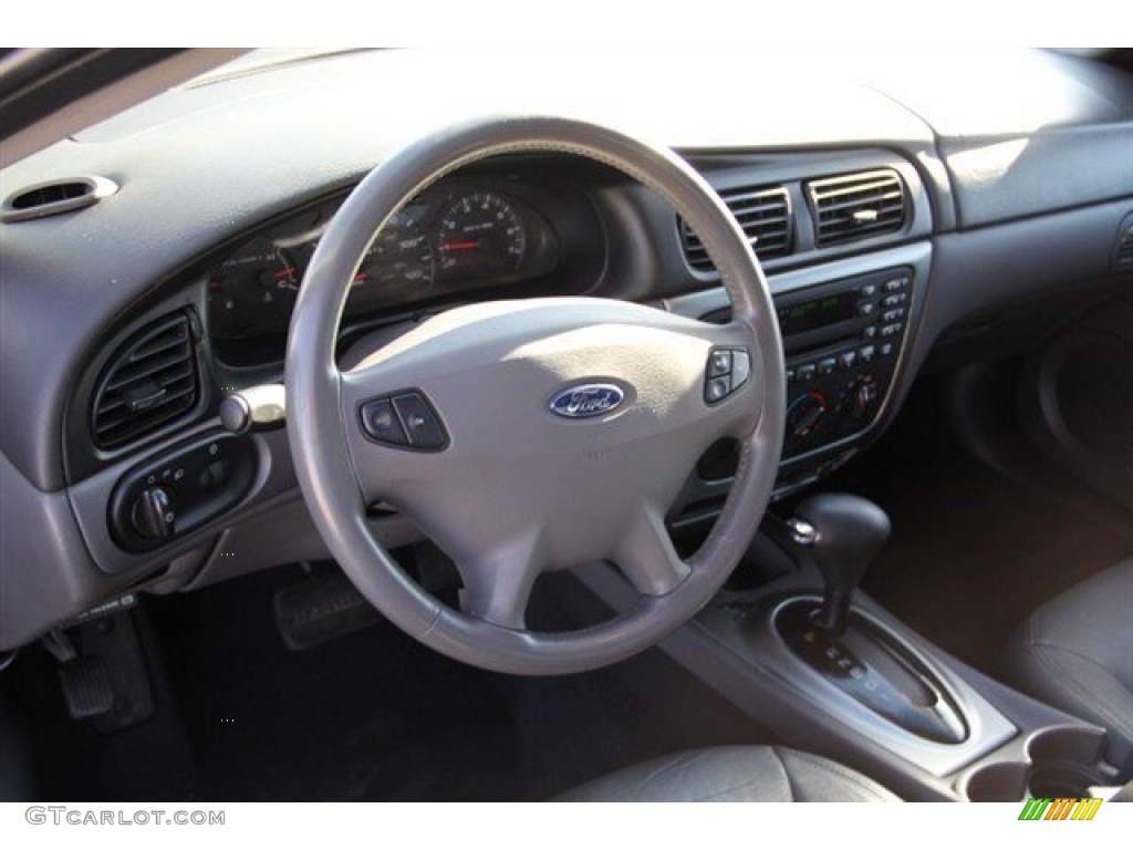 2002 Ford Taurus SES Dark Charcoal Dashboard Photo #73695817