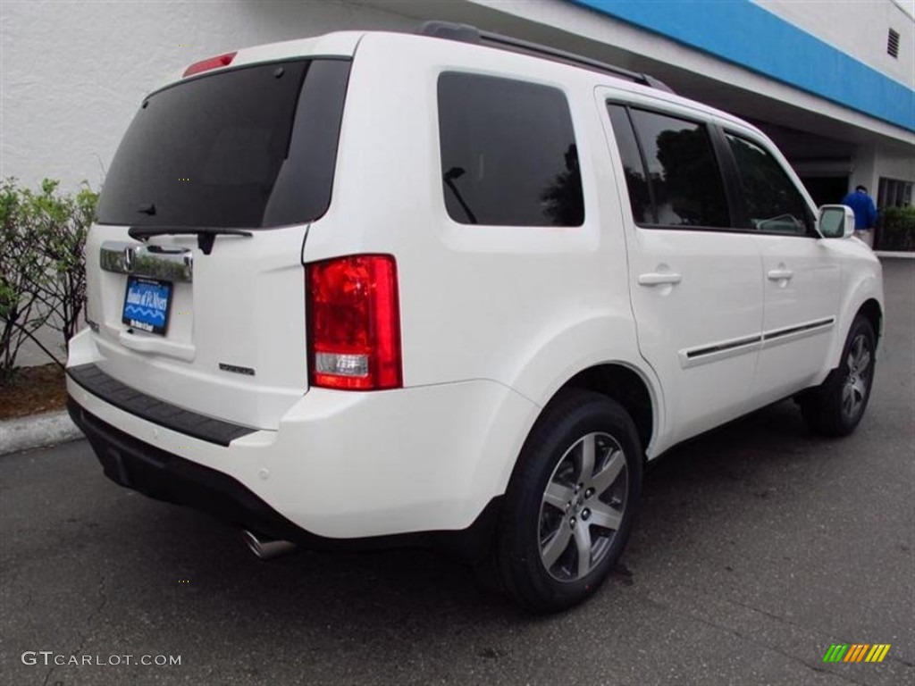 2013 Pilot Touring - White Diamond Pearl / Black photo #3