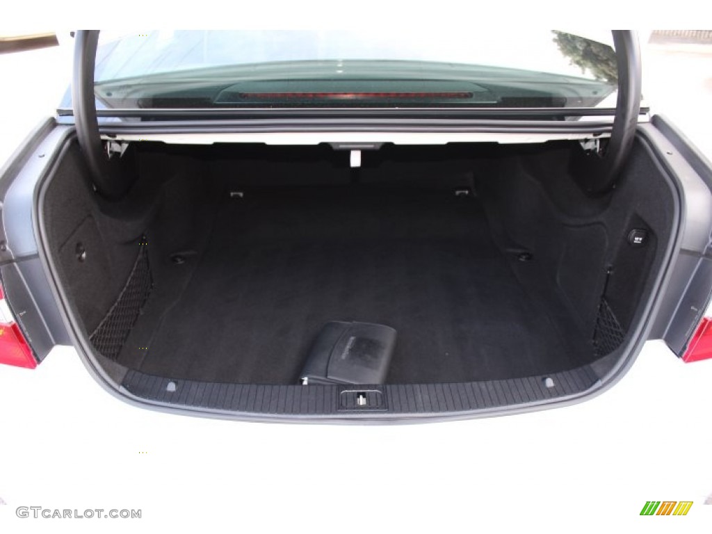 2011 Mercedes-Benz E 350 4Matic Sedan Trunk Photo #73699660