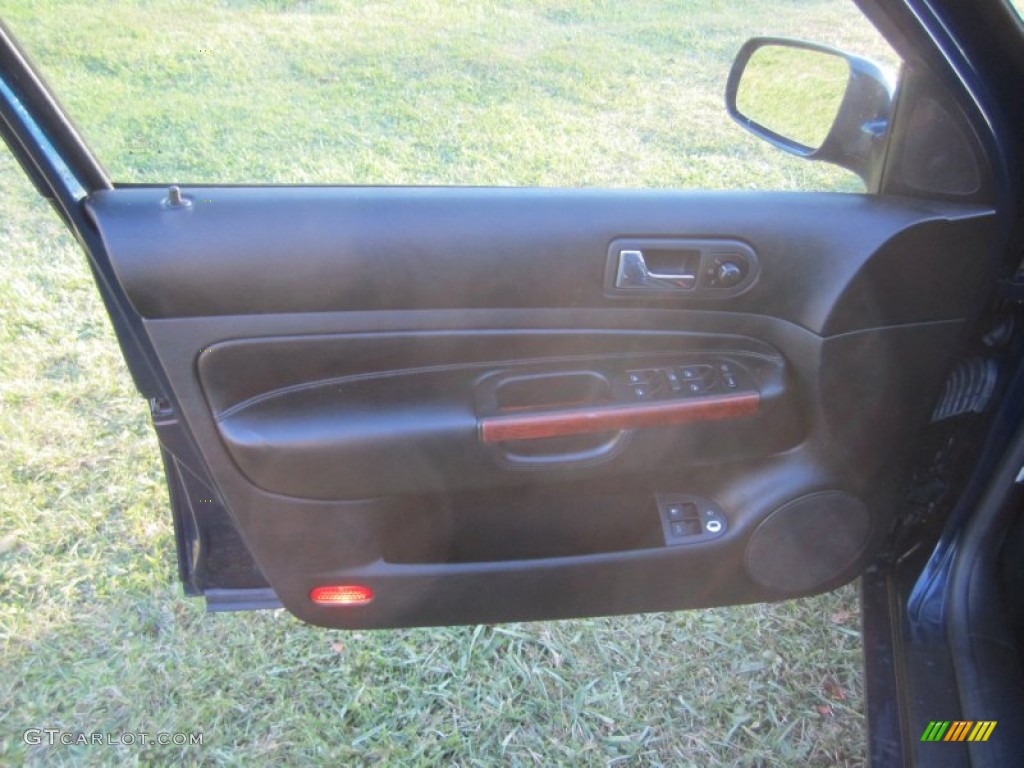 2002 Jetta GLX  VR6 Sedan - Galactic Blue Pearl / Black photo #19