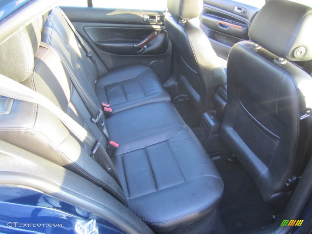 2002 Jetta GLX  VR6 Sedan - Galactic Blue Pearl / Black photo #23