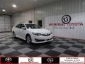Super White - Camry SE Photo No. 1