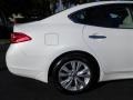 Moonlight White - M 37 Sedan Photo No. 17